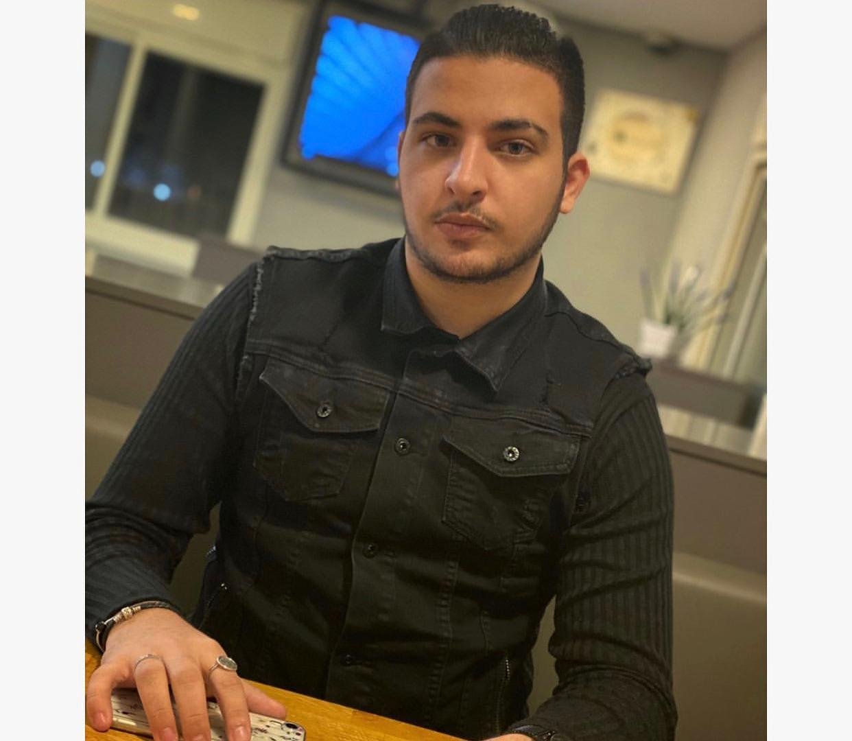 صورة مميزة: بــ الإصرار والجمال تميز هو ساهر منذر إحفظوا هذا الإسم