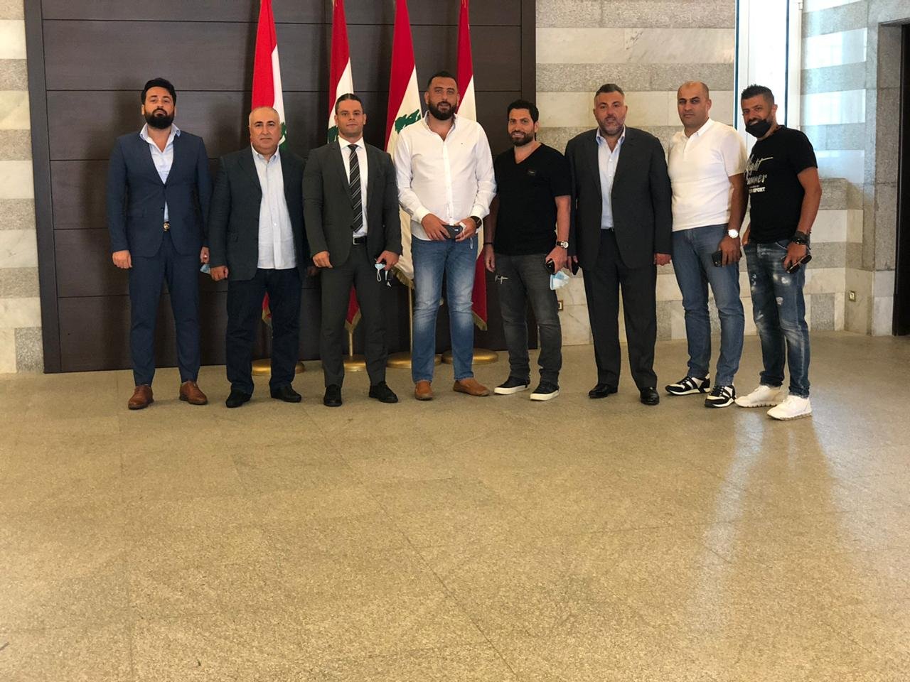 صورة مميزة: لجنة اصحاب الملاهي الليله ولجنة الكورونا والعمل على خطة لاعادة فتح القطاع