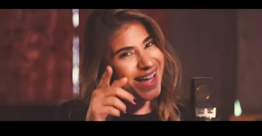 الفنانة رولا قادري تصدم محبيها بالبنط العريض