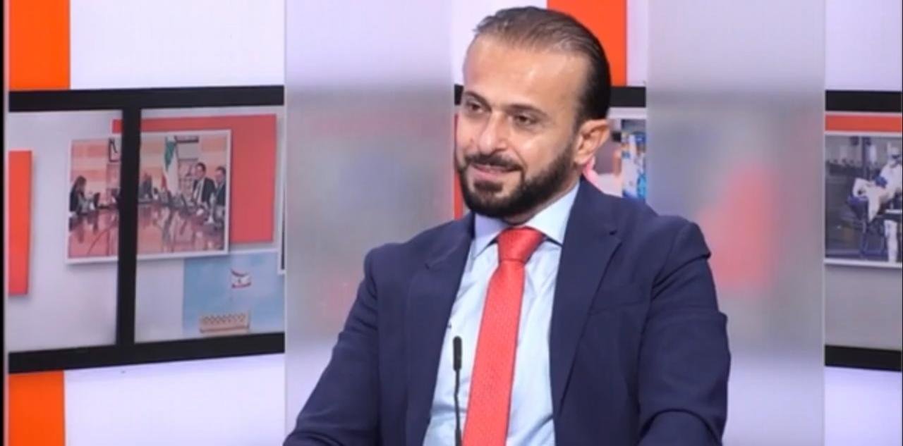 صورة مميزة: الدكتور علي حمّود إحتياطي الدولار وهم والأزمة إلى تصاعد إن لم نتداركها بذكاء