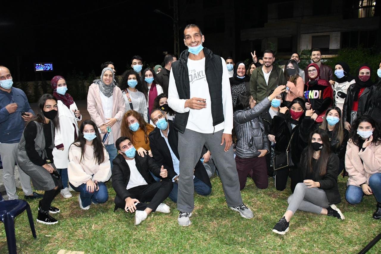 صورة مميزة: أسطورة كرة السلّة العربيّة إسماعيل أحمد في الورشة