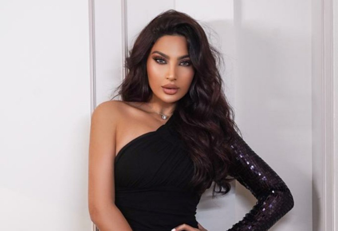 صورة مميزة: النجمة شيراز تستقبل العام الجديد ٢٠٢١ مع جمهورها في فندق فرساتشي دبي .. ولهذا السبب تم إختيارها !