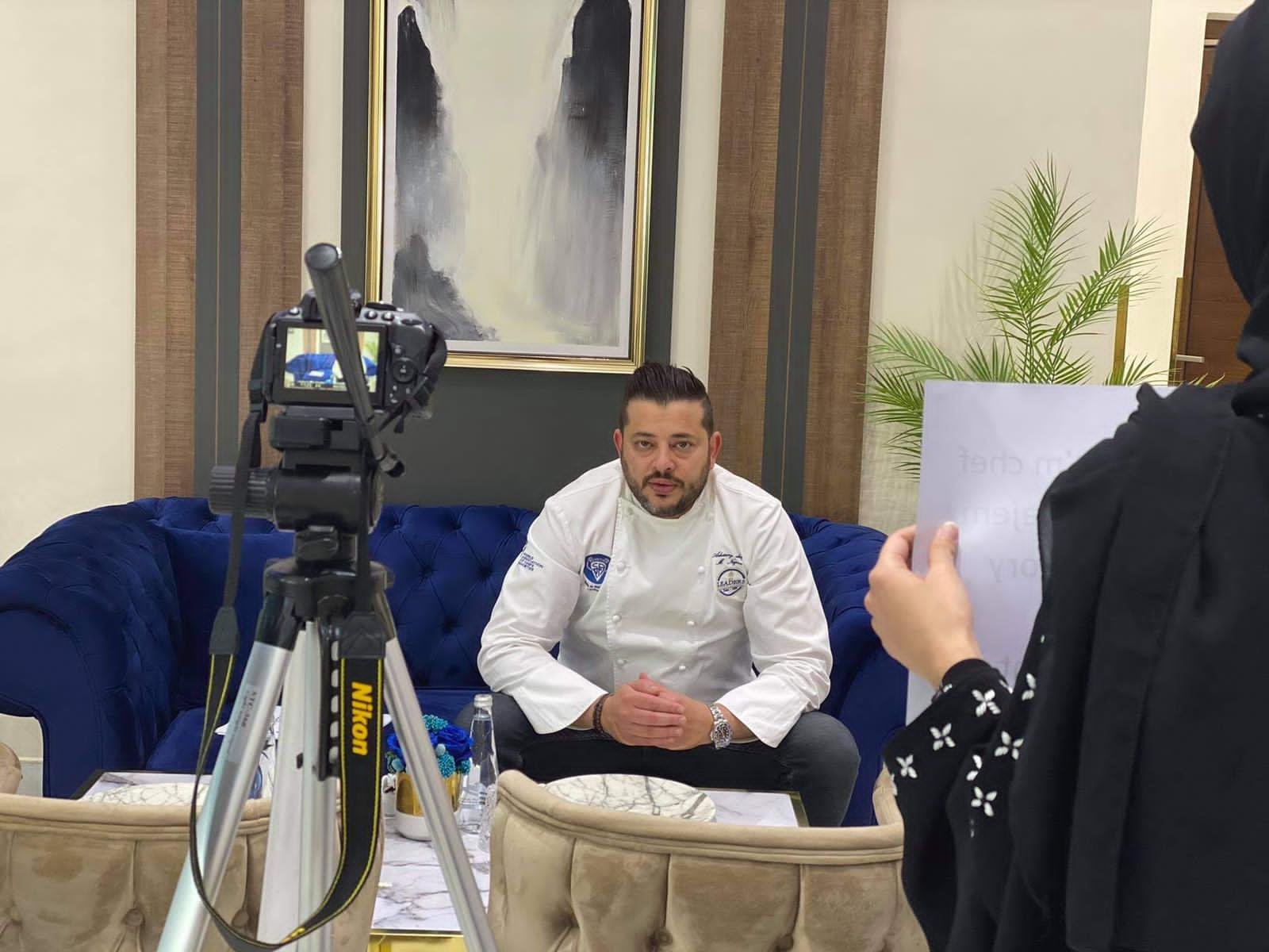 مقابلة ة مع الشيف محمد نجم عبر إحدى القنوات التركية - صورة مميزة صورة مميزة: مقابلة ة مع الشيف محمد نجم عبر إحدى القنوات التركية