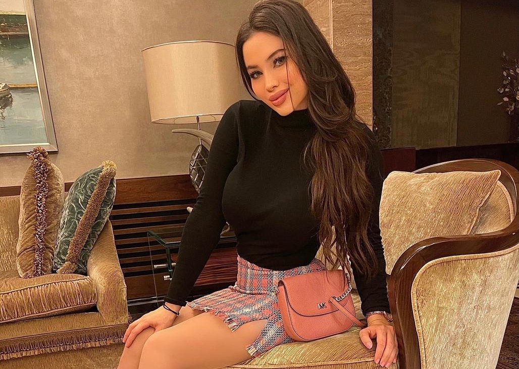 الإعلامية مايا قواس تسعى لإيجاد قانون يحمي الحيوانات - صورة مميزة صورة مميزة: الإعلامية مايا قواس تسعى لإيجاد قانون يحمي الحيوانات
