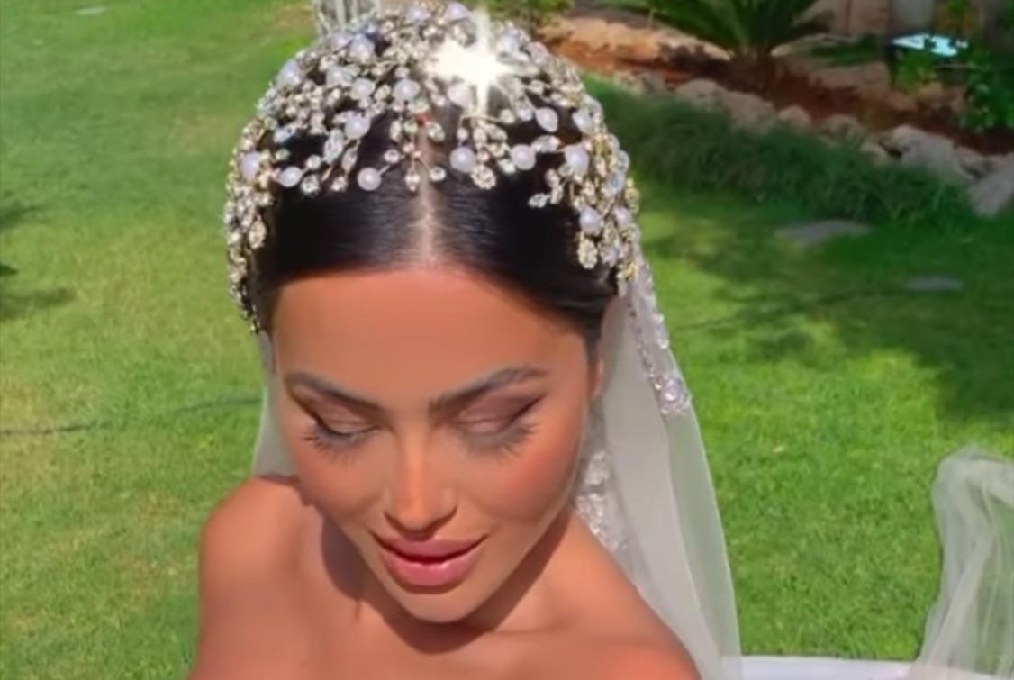 صورة مميزة: المزين Hussein Safwan متخصص في تزيين العرائس