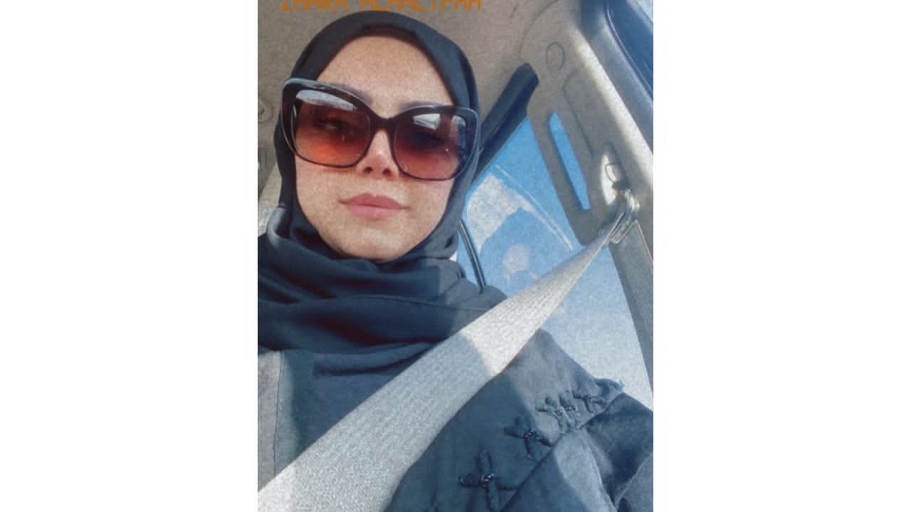 صورة مميزة: مصممة الأزياء زهرة الخليفة و خطوات مهمة لتأسيس اتيليه في العالم الإفتراضي
