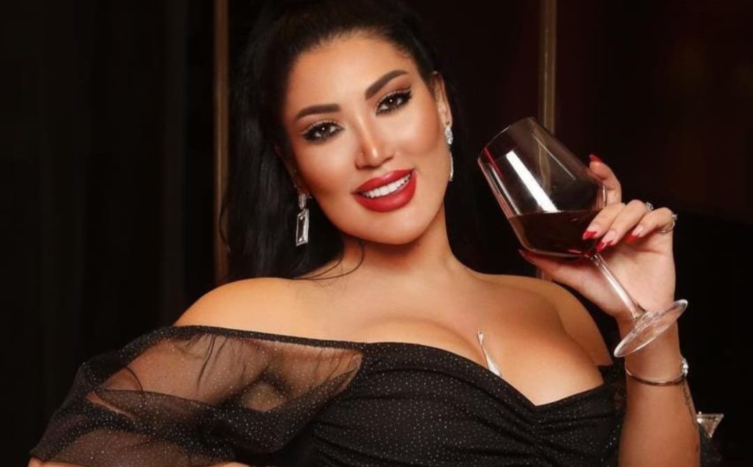 سيدة الرقص الشرقي راشيل كليبها يتخطى توقعاتها. - صورة مميزة صورة مميزة: سيدة الرقص الشرقي راشيل كليبها يتخطى توقعاتها.