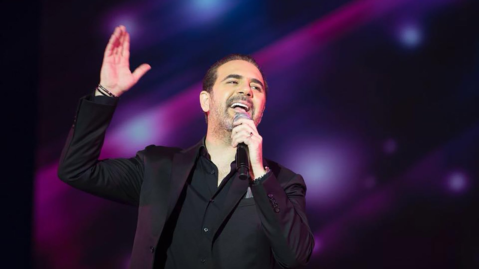 صورة مميزة: وائل جسار أحمد سعد صديقي و أخي