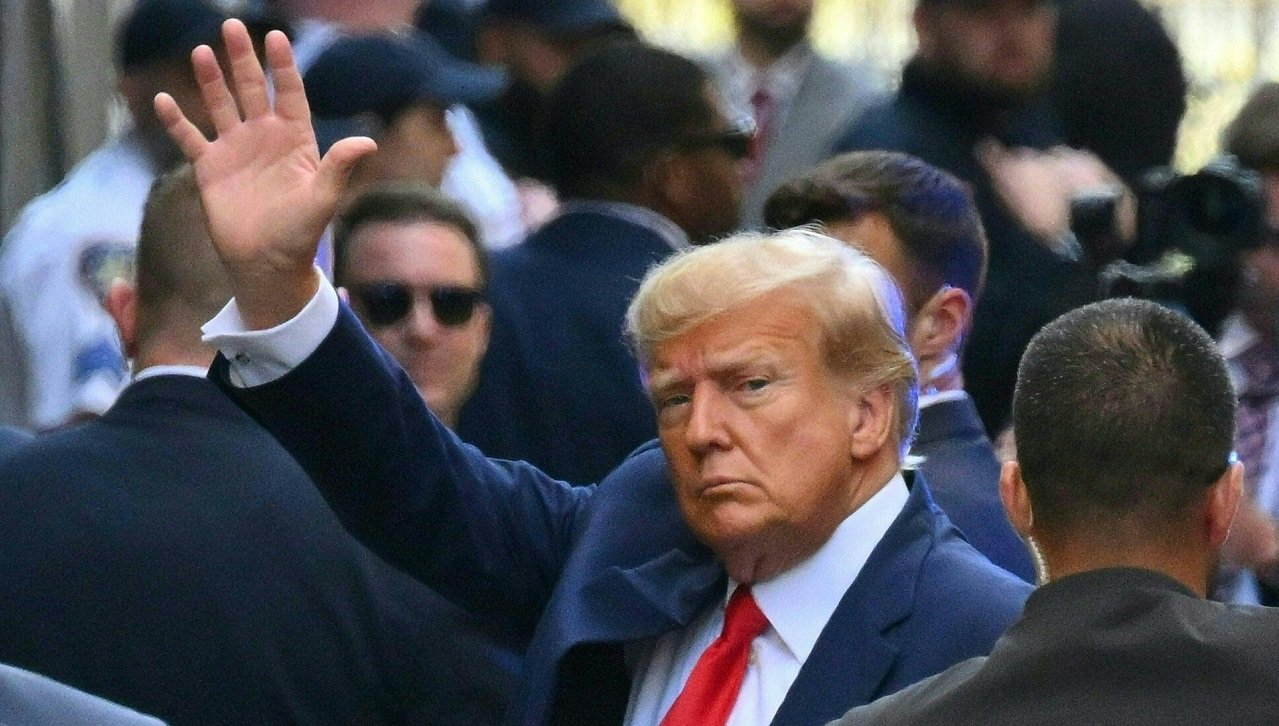 صورة مميزة: القضاء يمهل ترامب 10 أيام للمثول أمامه بتهمة قلب نتائج الانتخابات في جورجيا