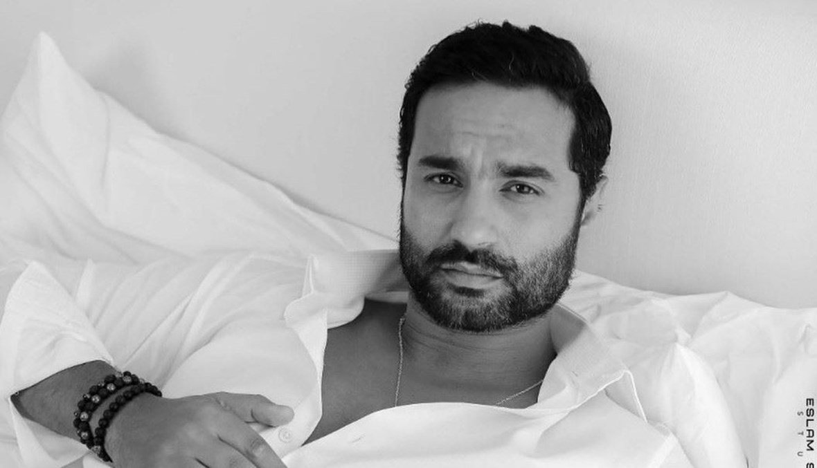 صورة مميزة: كريم فهمي هي ريهام عبدالغفور فين من الجوائز و التكريم