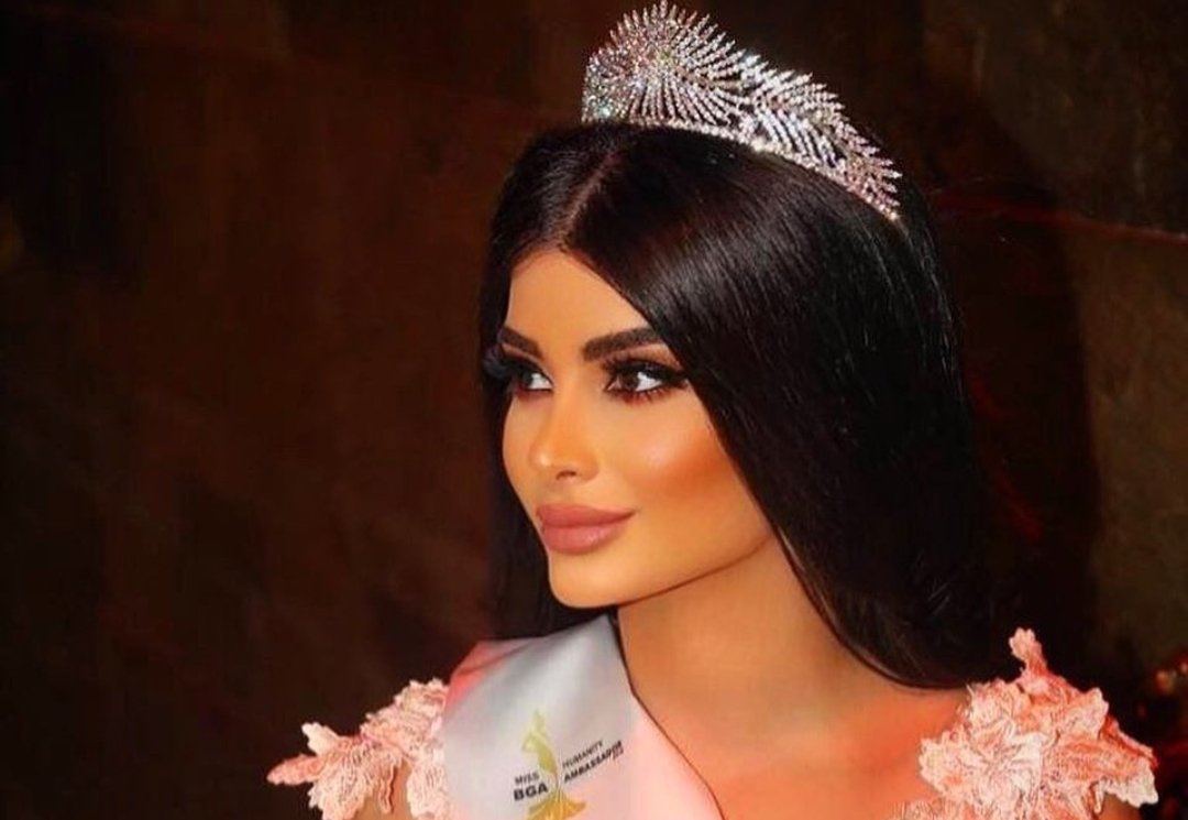 صورة مميزة: ستيفاني تنوري تتألق في أحدث ظهور