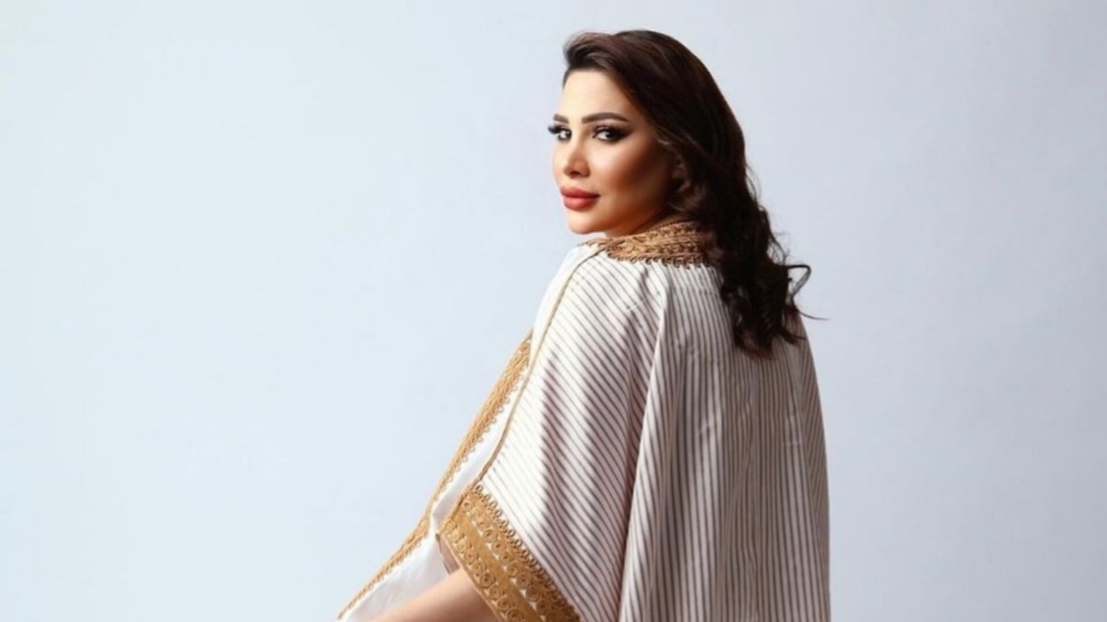 جنون الأنا كتاب من توقيع سارة شعبان - صورة مميزة صورة مميزة: جنون الأنا كتاب من توقيع سارة شعبان