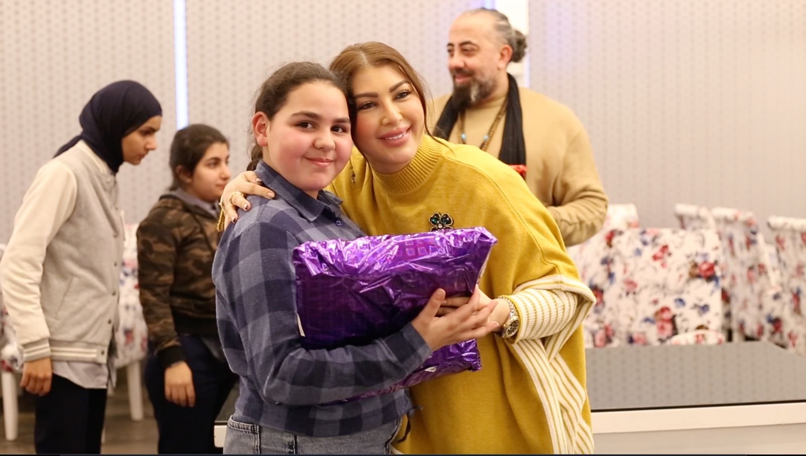 صورة مميزة: السفيرة زينة سلامة ويوم ترفيهي مع أطفال المبرات الخيرية 