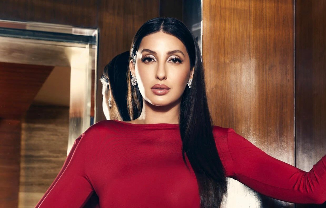 صورة مميزة: النجمة العالمية نورة فتحي تتعاقد مع وارنر ميوزك