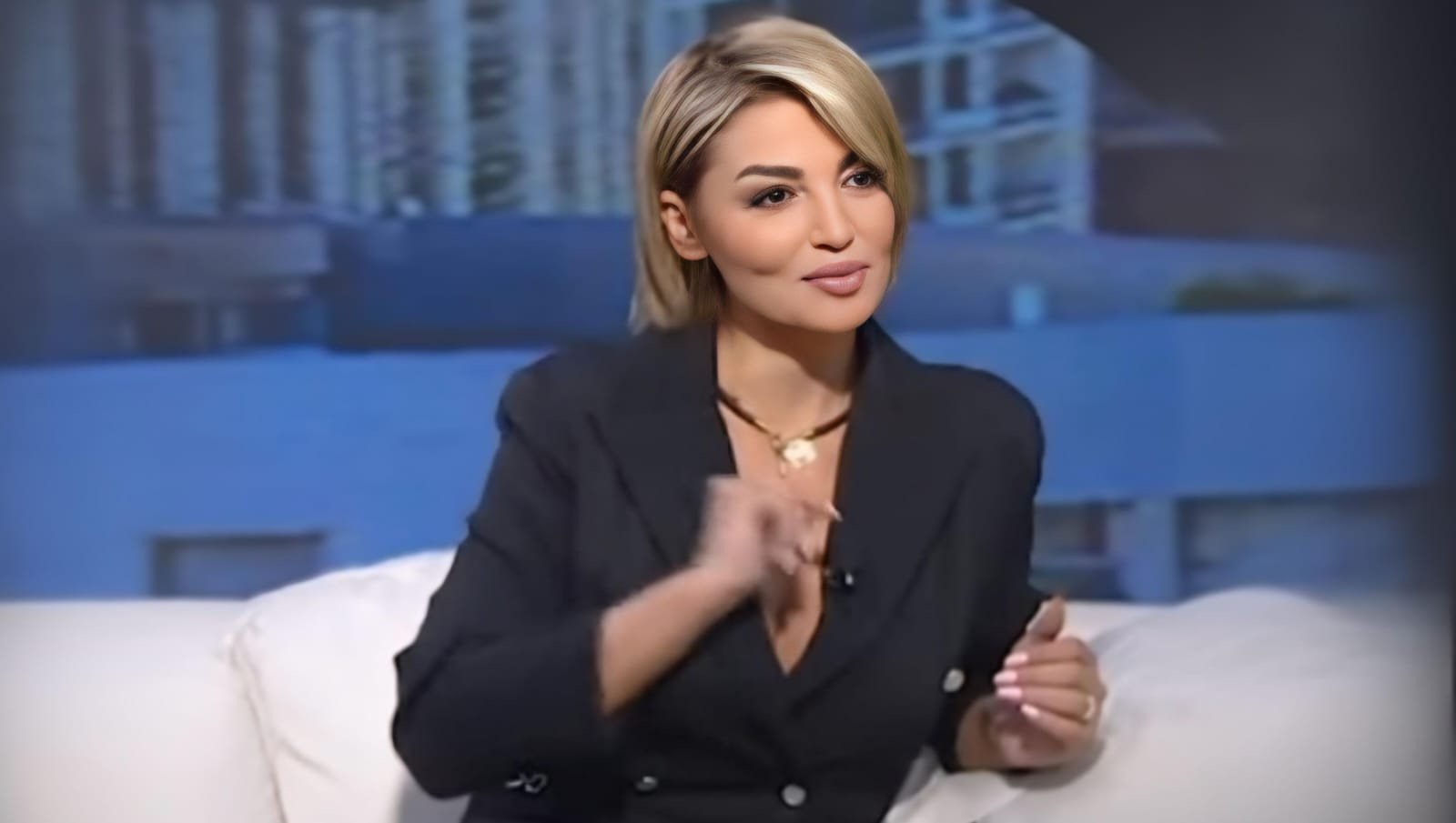 صورة مميزة: سنا جوزو رحلة ملهمة في عالم التدريب والاستشارات من لبنان إلى العالم