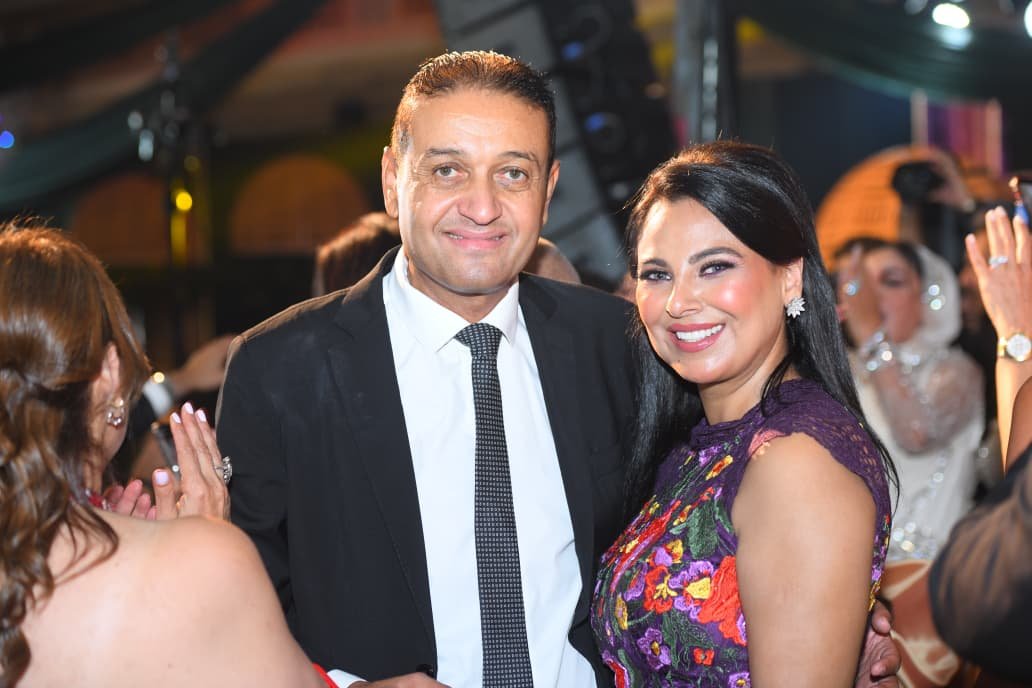 حفل زفاف أسطوري في مصر يحمل توقيع الدكتور أحمد أيوب وشركة ميليونز - صورة مميزة صورة مميزة: حفل زفاف أسطوري في مصر يحمل توقيع الدكتور أحمد أيوب وشركة ميليونز