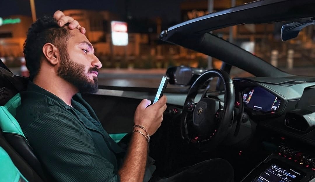 صورة مميزة: المخرج مينو نبيل يواصل ترسيخ اسمه في دبي كأحد أبرز صناع الأفلام والإعلانات في العالم العربي