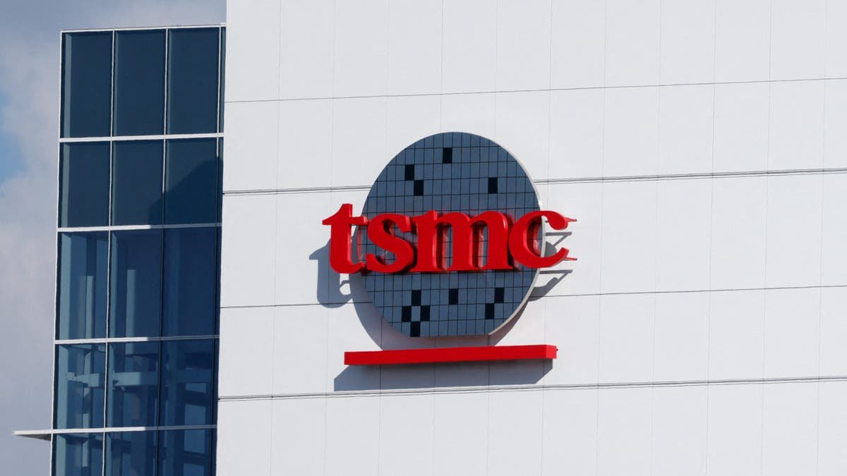 صورة مميزة: رئيس TSMC إمدادات الرقائق لن تلبي الطلب المتزايد الناتج عن الذكاء الاصطناعي