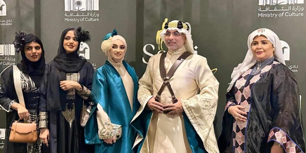 رغد سندي تطل بفستان المليون و النصف غرزة في كأس السعودية بالرياض برعاية نادي رواد الأزياء