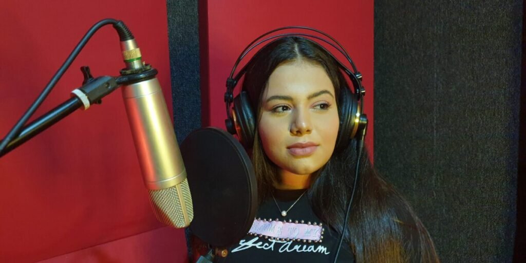 طرب برودكشن تطلق عم حاول ارسم بلاد بصوت نجمة The voice kids ليا