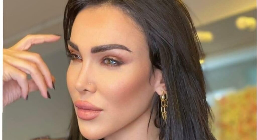 نتالي حجيج الشهيرة بـ جعدانيستا معشوقة الملايين بحسها الفكاهي