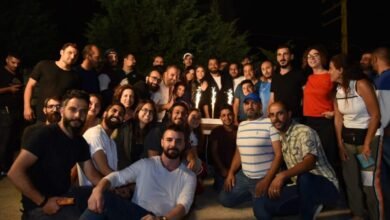أسرة مسلسل من الآخر تحتفل بإنتهاء التصوير