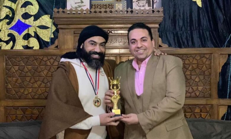 المخرج مصطفي محمود يكرم الدكتور أسامة أحمد من قناة فيوتشر