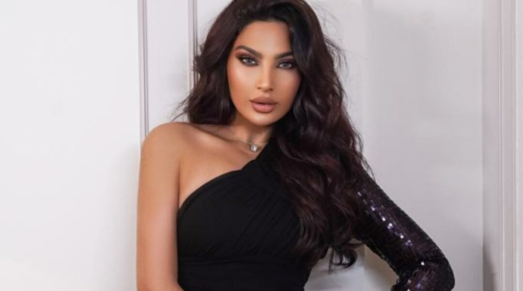 صورة مميزة: النجمة شيراز تستقبل العام الجديد ٢٠٢١ مع جمهورها في فندق فرساتشي دبي .. ولهذا السبب تم إختيارها !