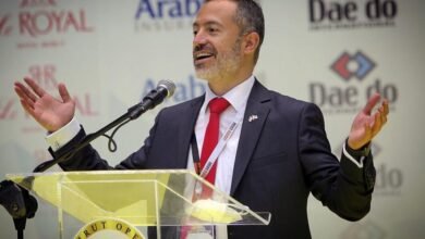 رئيس إتحاد التايكواندو الدكتورHabib Zarifeh لعبة التايكواندو في آسيا ذو قيمة عالية جداً