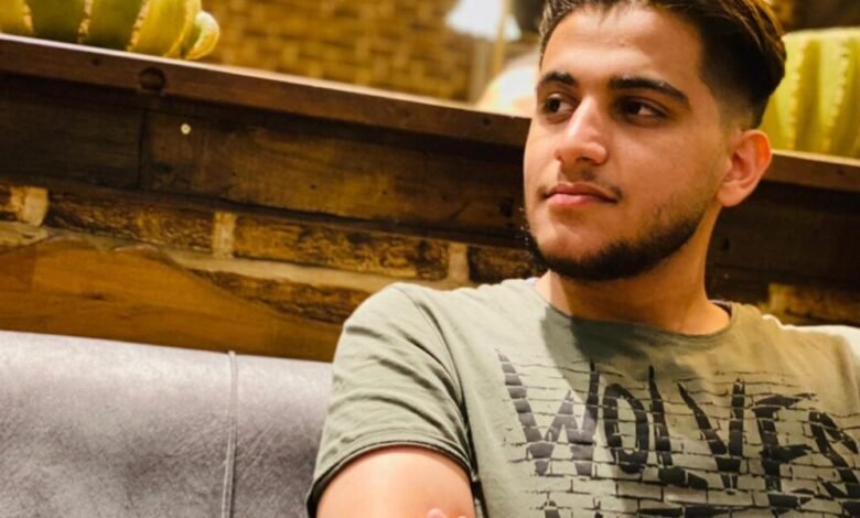 عيسى علي عايد صفحات التواصل الاجتماعي سلاح ذو حدّين