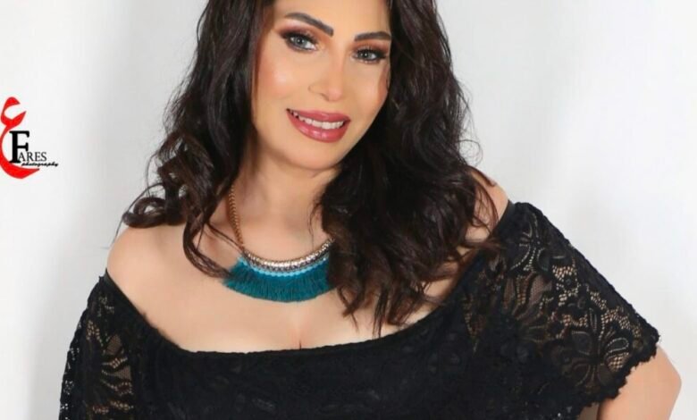 غادة الجمل تظهر بلوك جديد بعد خلع الحجاب