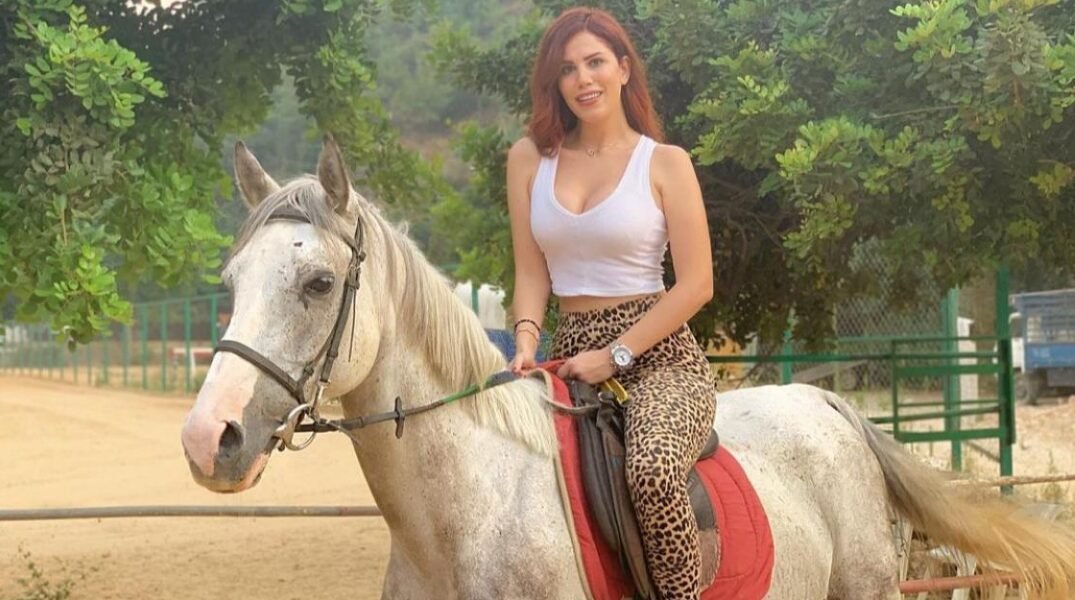 صورة مميزة: فرح عمرو أنا لا أصف نفسي وأسعى دومًا لتقديم الأفضل