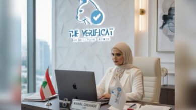 منال شحادة الخبيرة اللبنانية التي تجمع بين قيادة الإعلام الرقمي والتكريم الدولي.